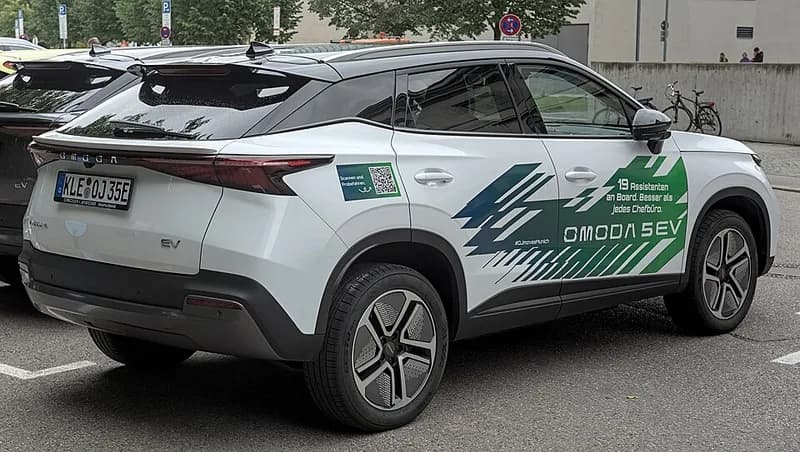 Chery Omoda E5