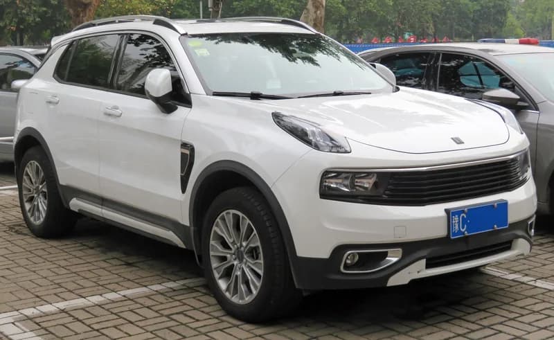 Lynk & Co 01 PHEV