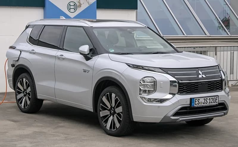 Mitsubishi Outlander 2.0 LPG